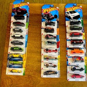 25 assorted Hot Wheels collection